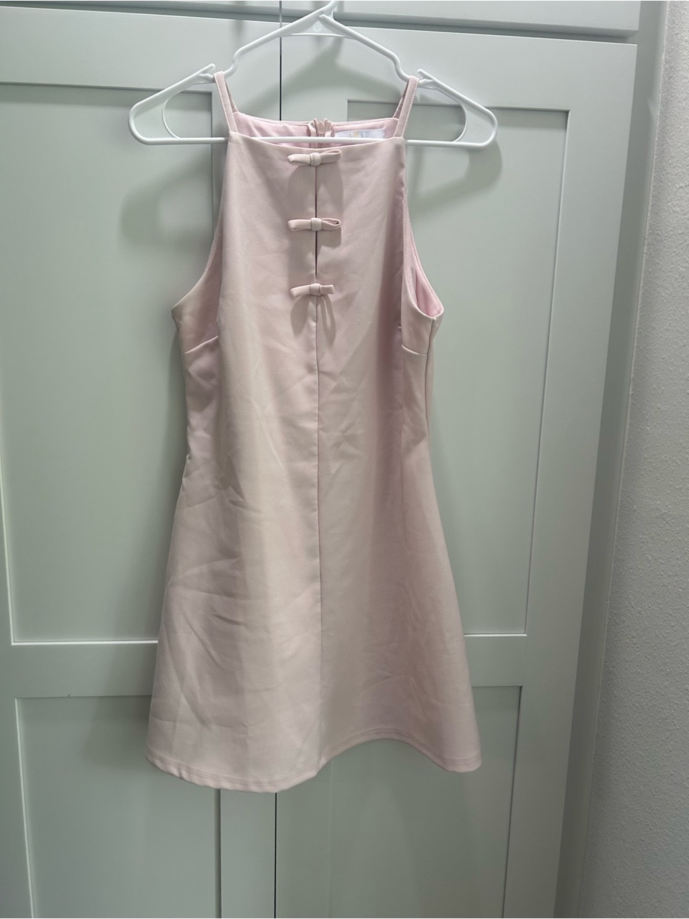 iris Sleeveless Light Pink Bow-Front Casual Dress